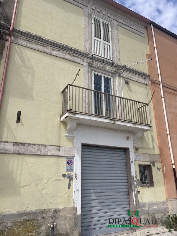 Box/Garage 30mq in vendita a Ragusa