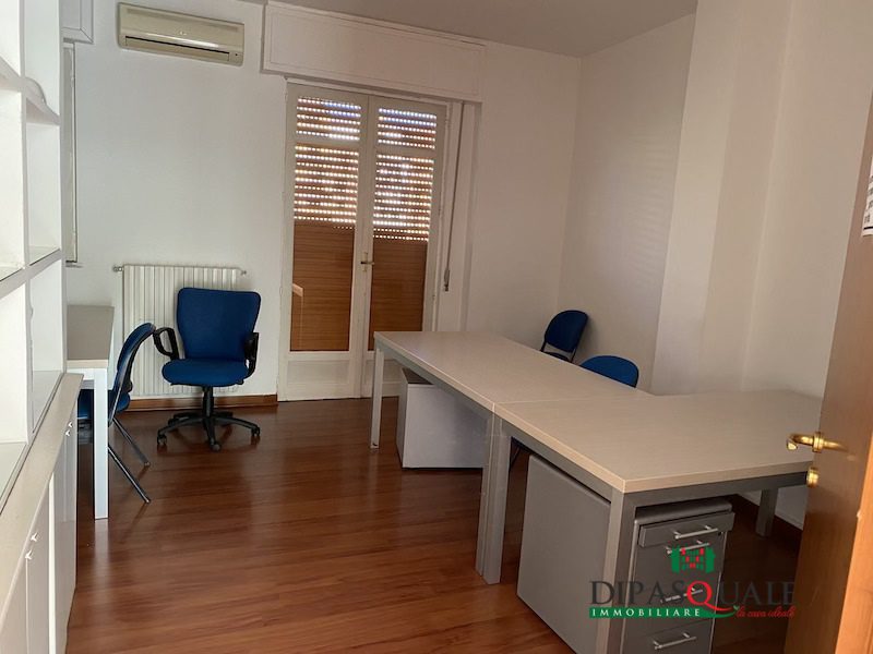 Ufficio in affitto a Ragusa