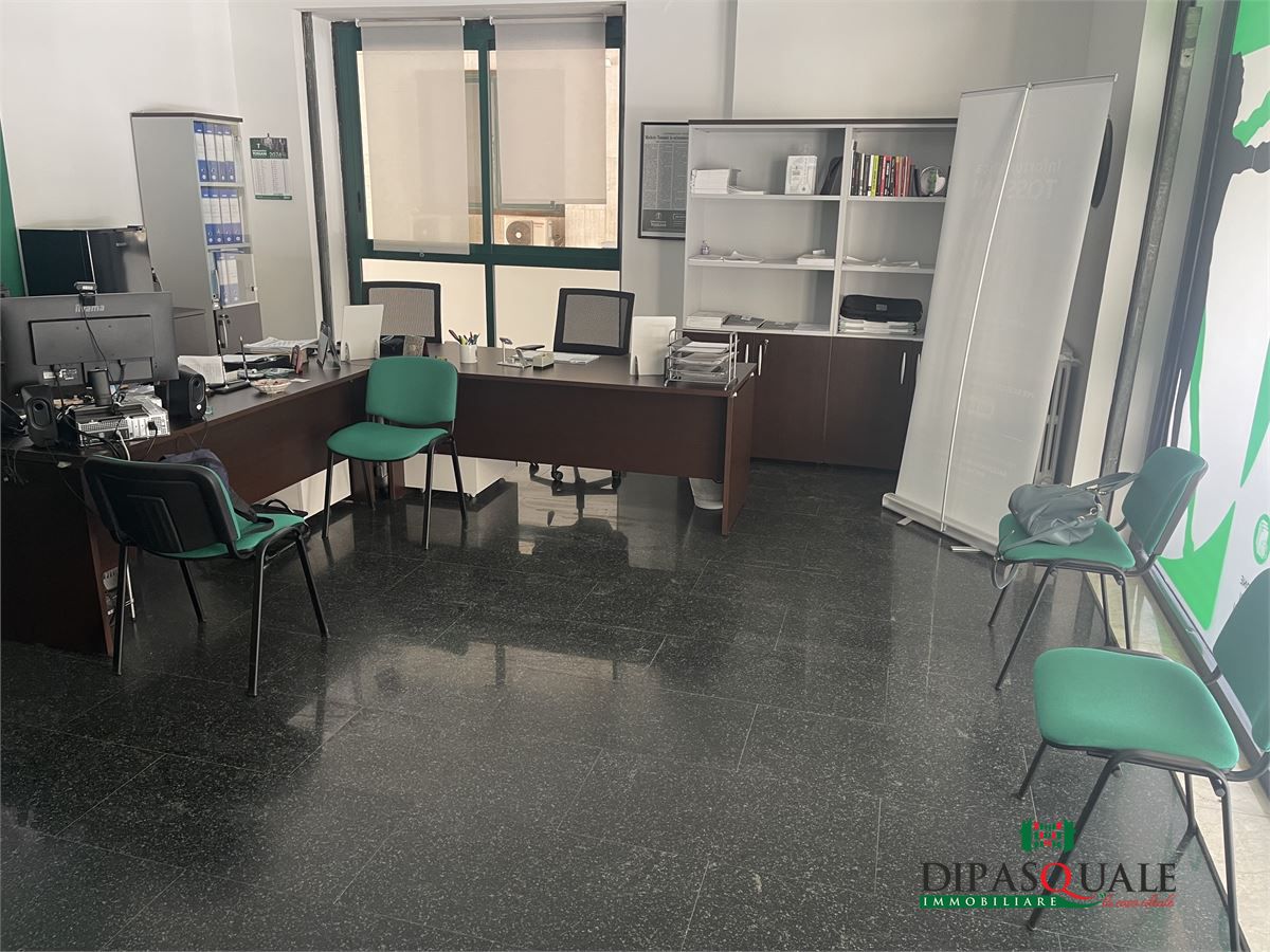 Ufficio in affitto a Ragusa