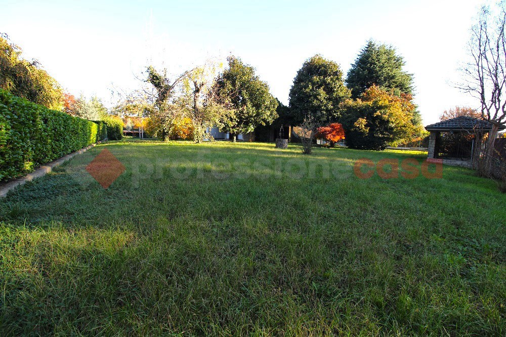 Villa da ristrutturare a Vaprio d'Adda