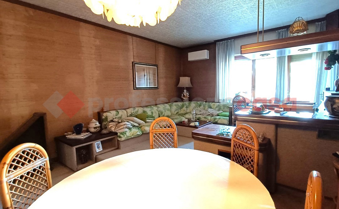 Quadrilocale con box doppio a Trezzo sull'Adda