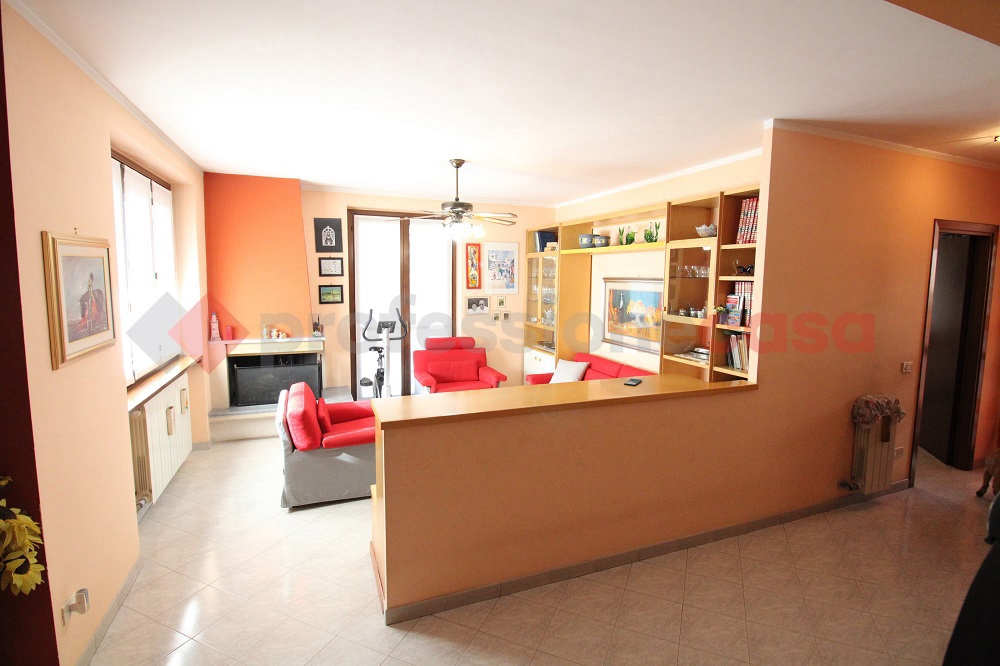 Villa Bifamiliare con giardino a Basiano