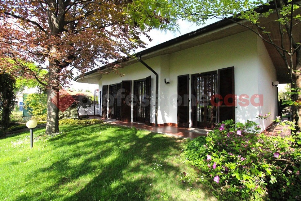 Villa in vendita a Vaprio d'Adda