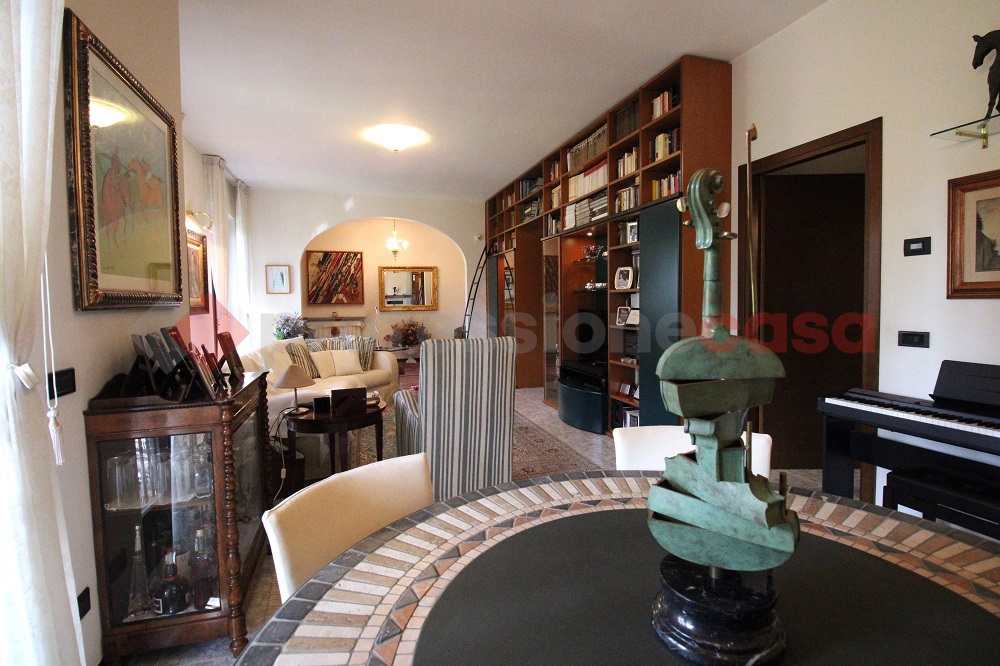 Villa in vendita a Vaprio d'Adda