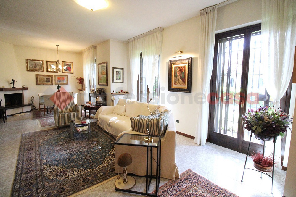 Villa in vendita a Vaprio d'Adda