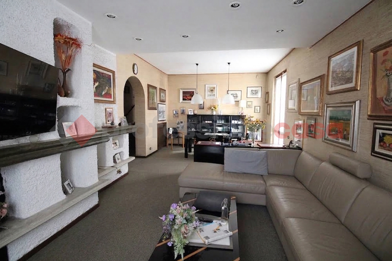 Villa con giardino a Pozzo d'Adda