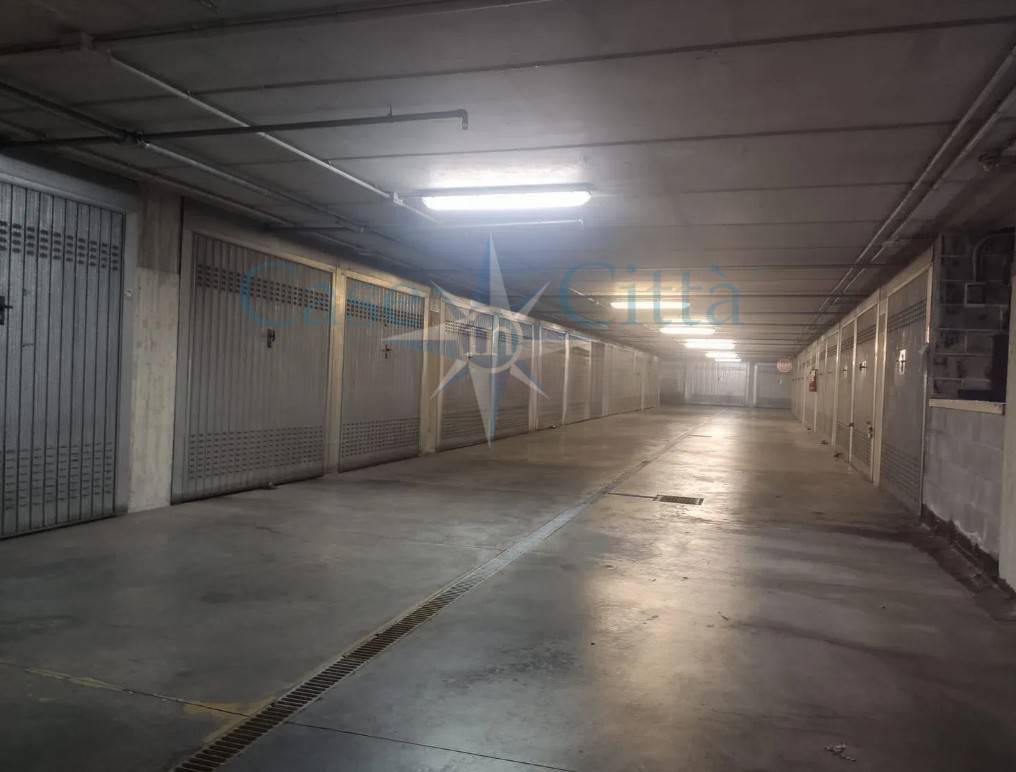 Box o garage in vendita a Milano, Navigli