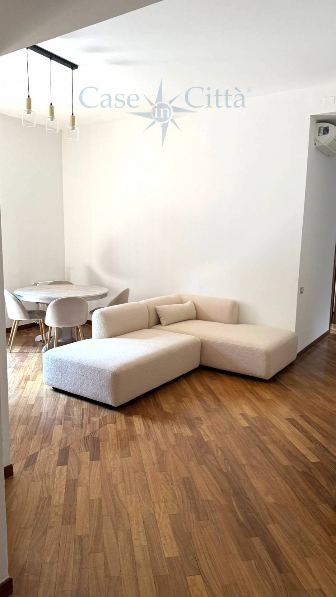 Appartamento in affitto a Milano, De Angeli