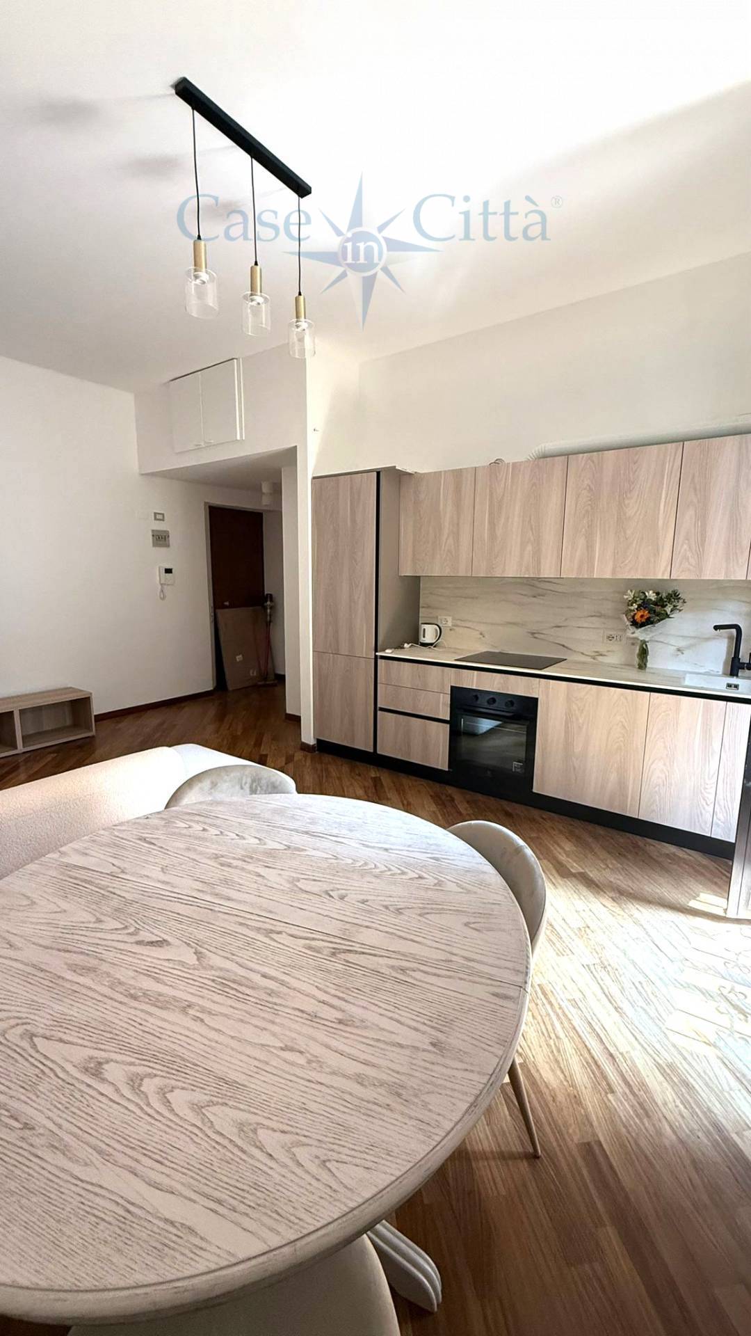 Appartamento in affitto a Milano, De Angeli