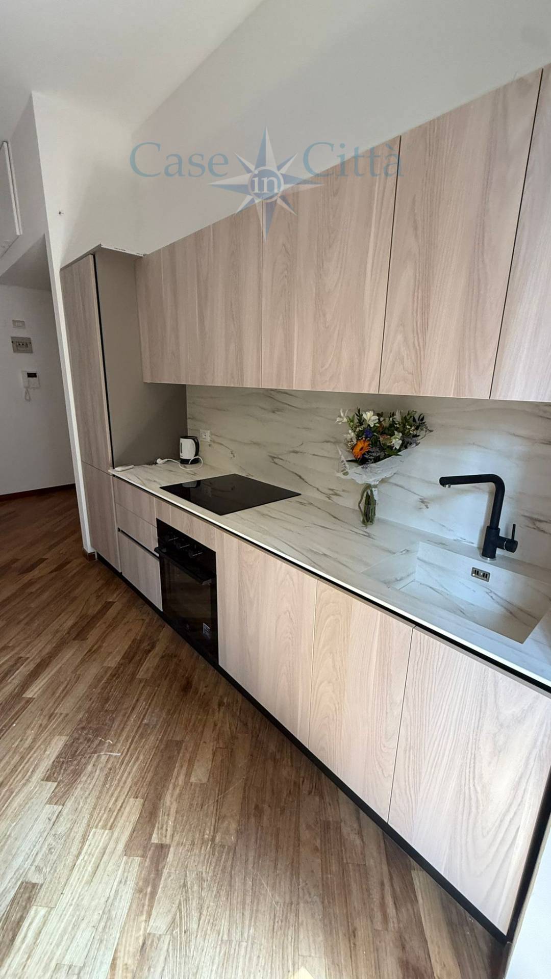 Appartamento in affitto a Milano, De Angeli