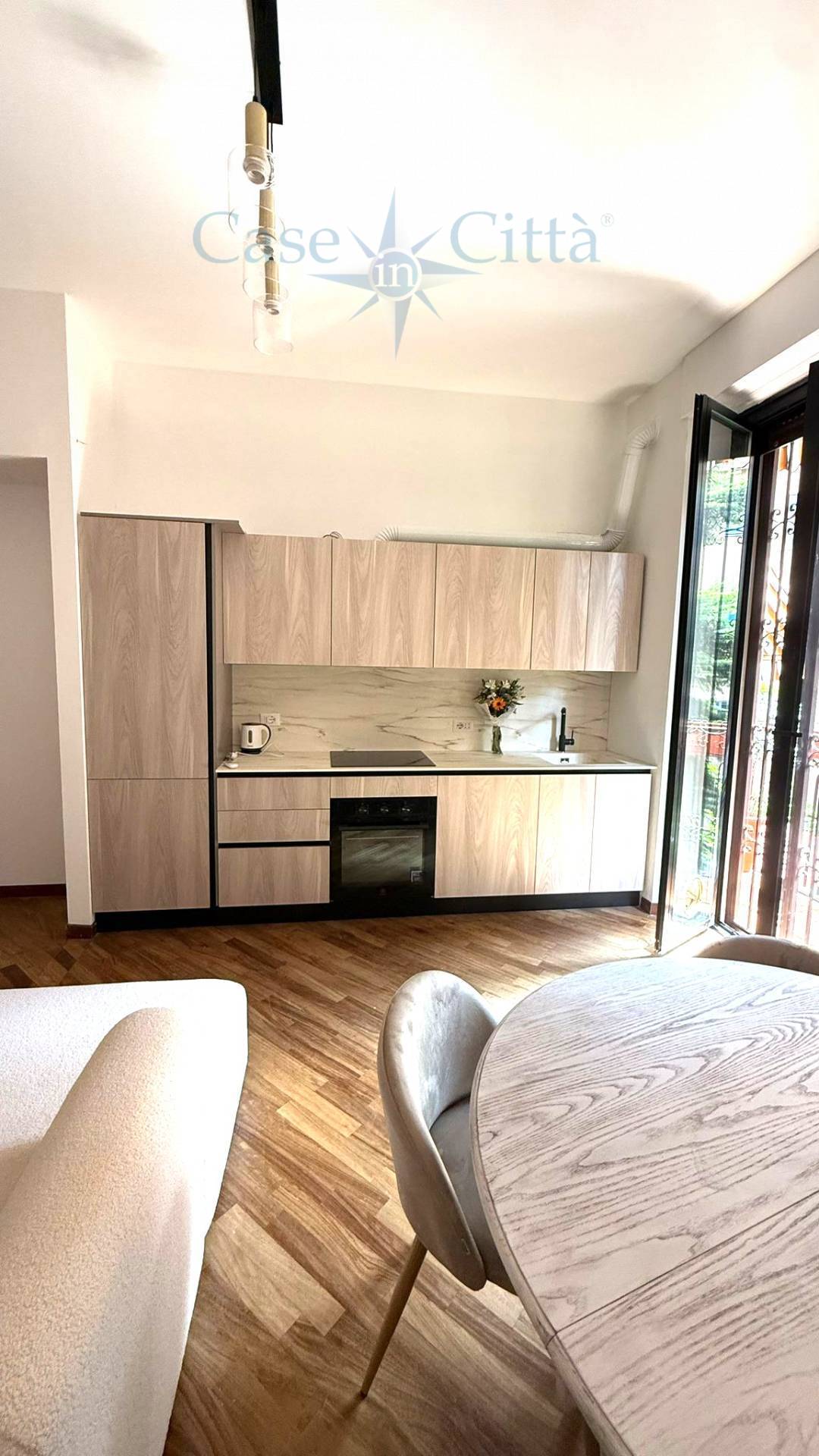 Appartamento in affitto a Milano, De Angeli