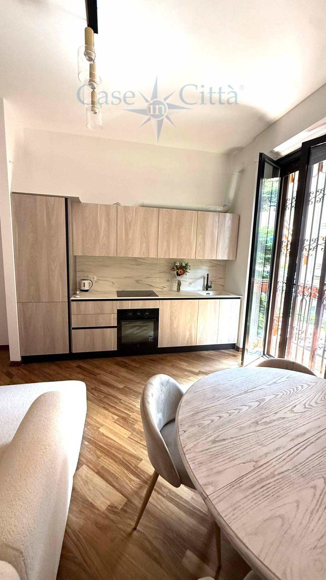 Appartamento in affitto a Milano, De Angeli