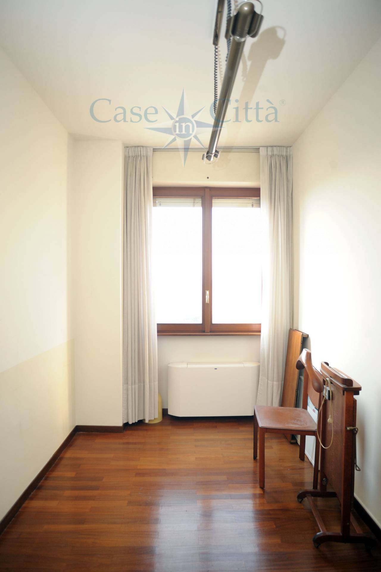 Appartamento in affitto a Milano, De Angeli