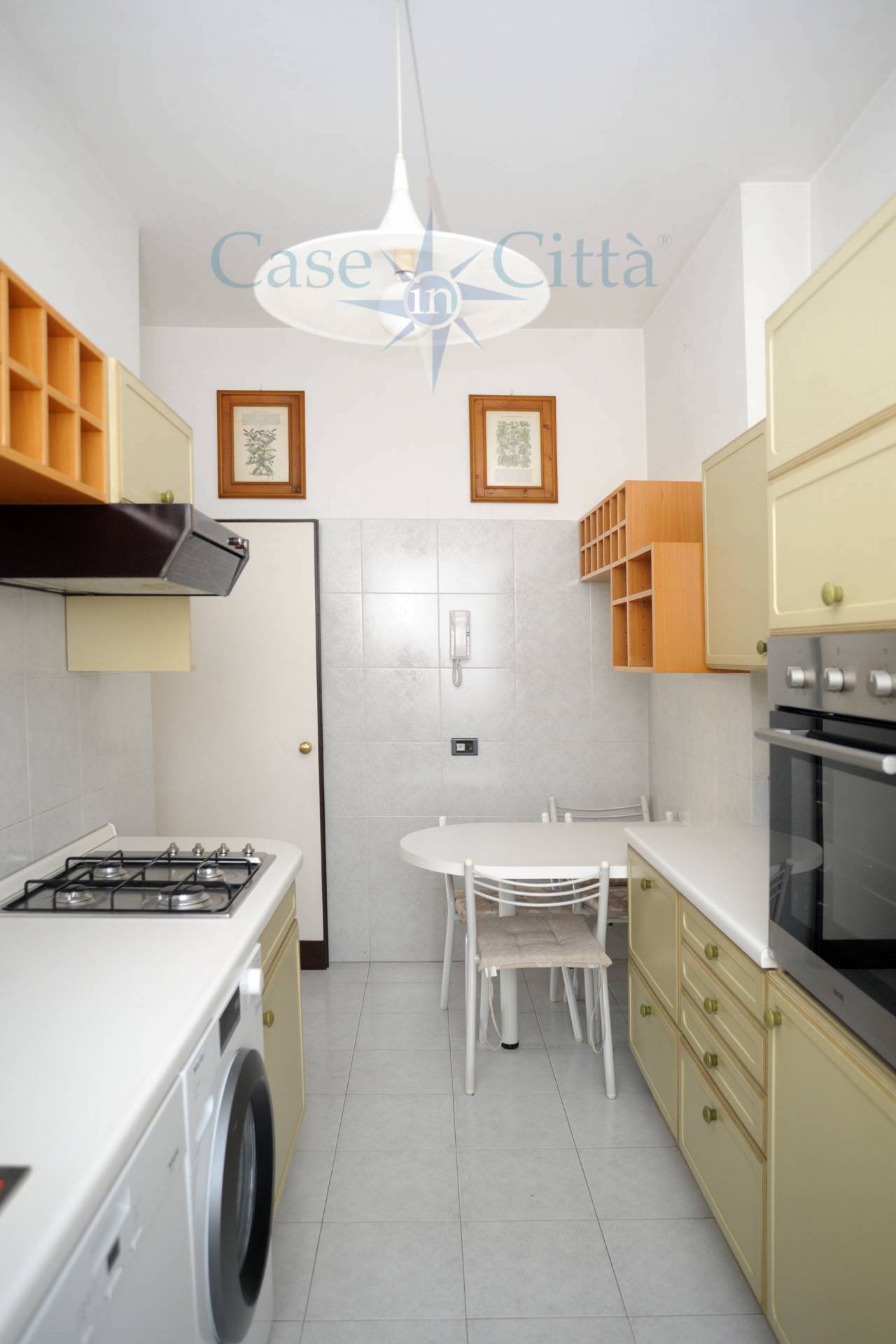 Appartamento in affitto a Milano, De Angeli