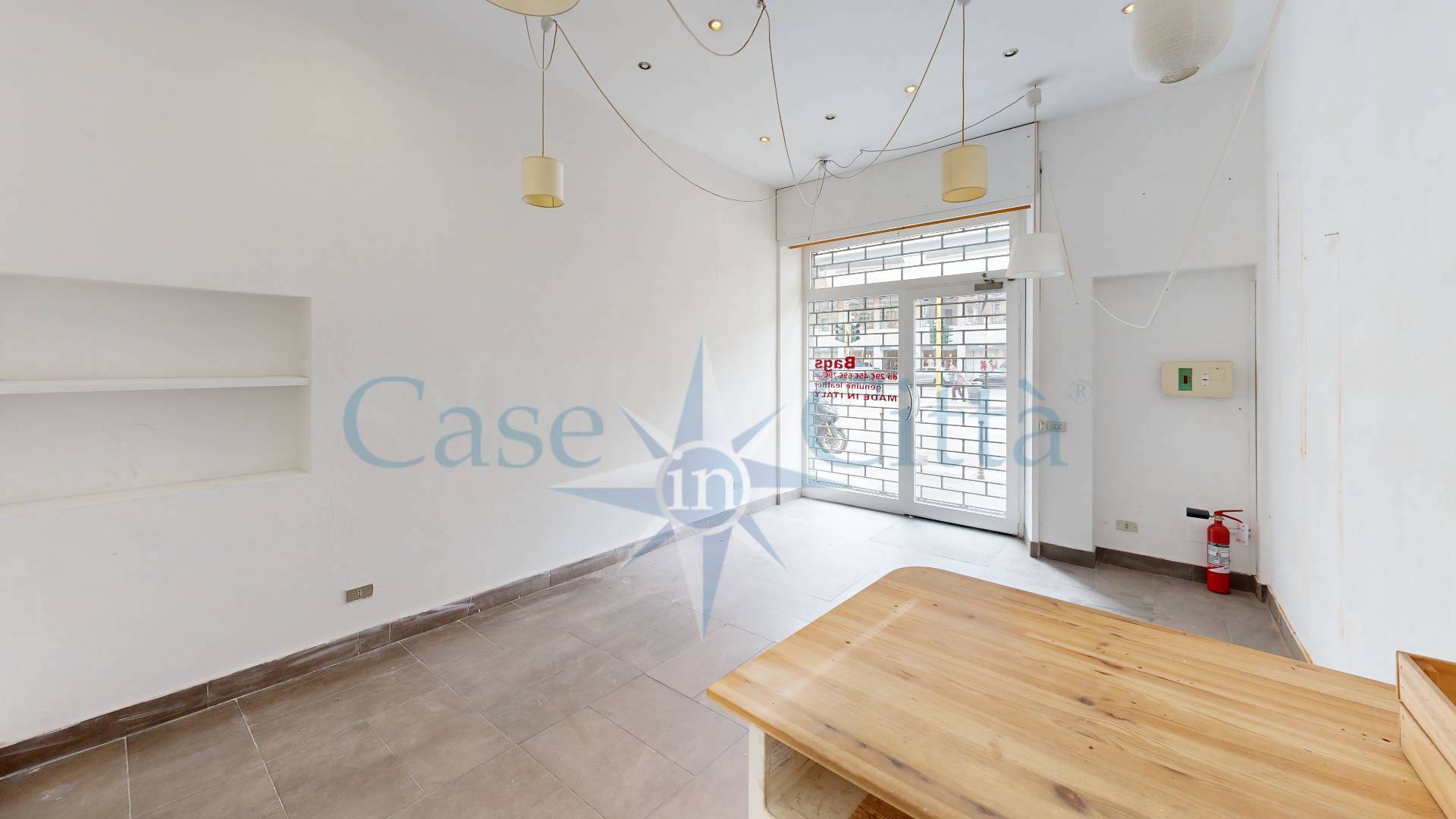 Locale commerciale in vendita a Milano