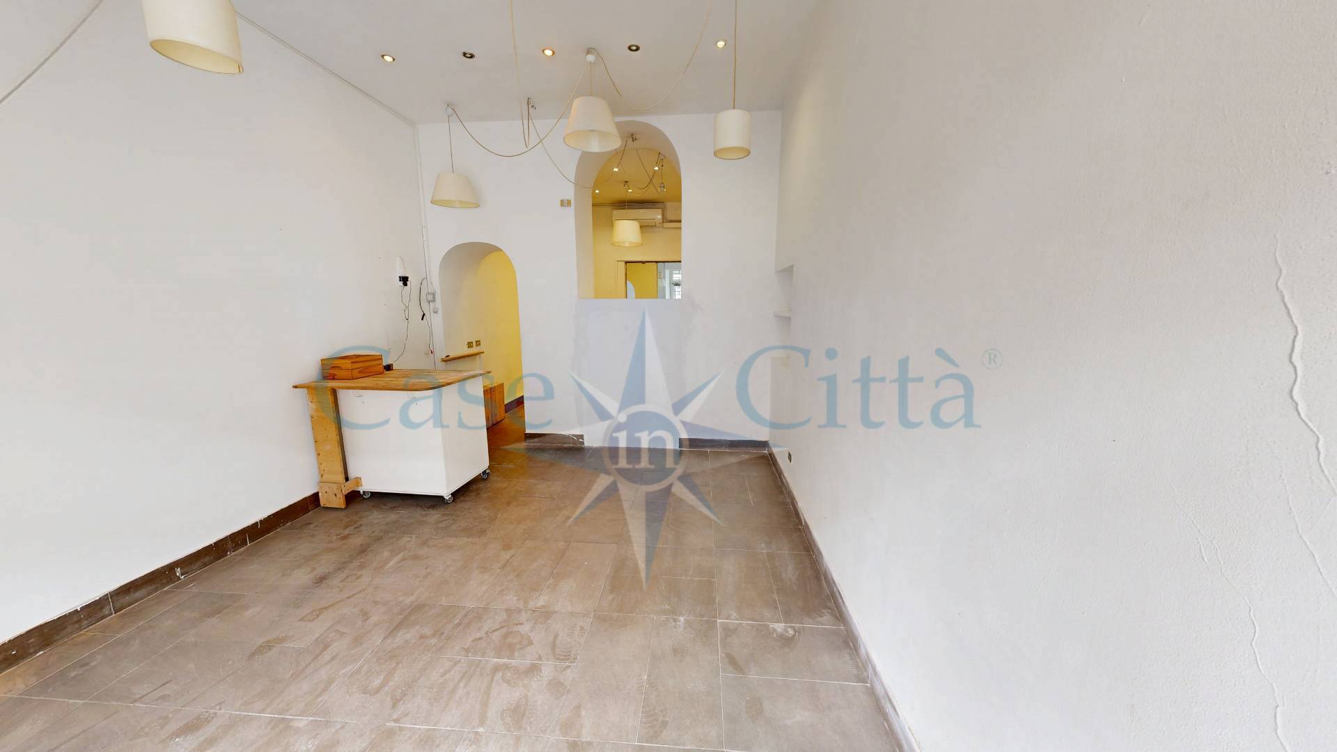 Locale commerciale in vendita a Milano