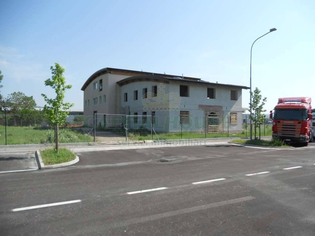 Capannone in vendita a Casalfiumanese