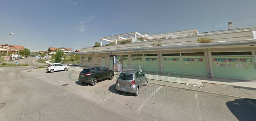 Commerciale in vendita a San Clemente, Sant'Andrea in Casale