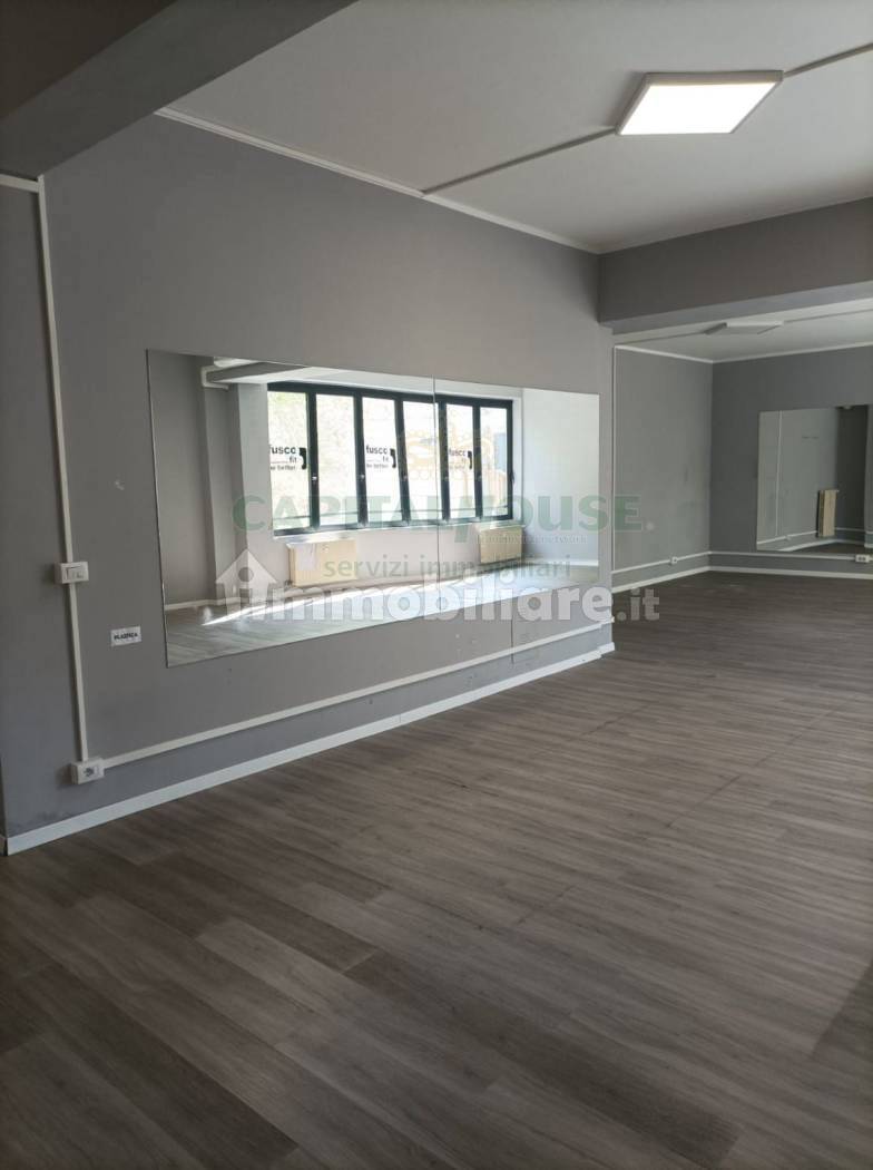 Ufficio in affitto a Bologna