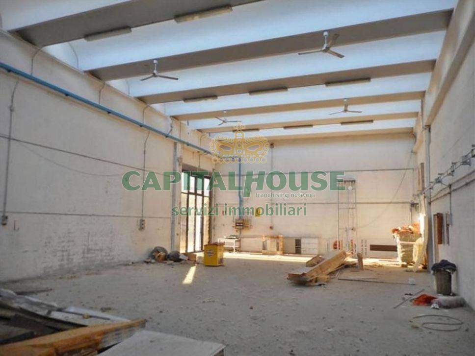 Capannone in vendita a Argelato, Funo