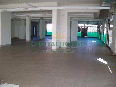 Attivit commerciale in vendita a Mirandola