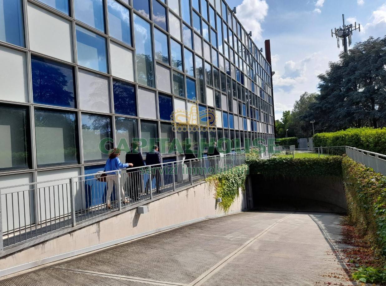 Ufficio in vendita a Zola Predosa, Rigosa