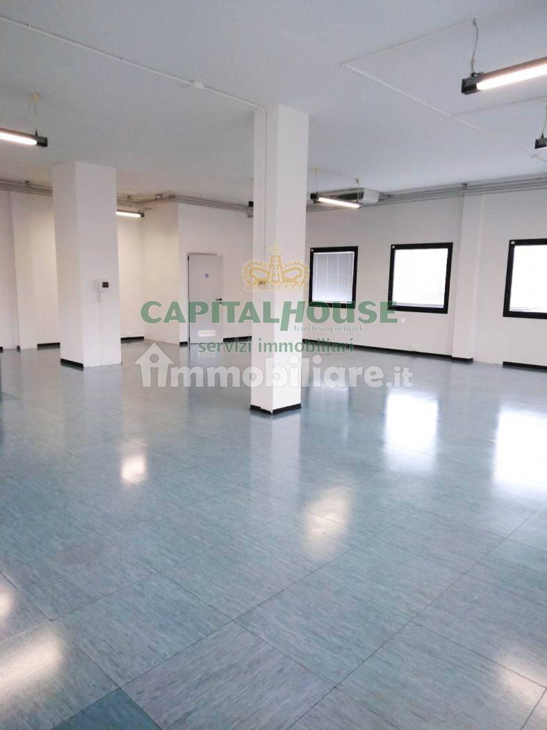 Ufficio in affitto a Bologna, Navile (Lame)