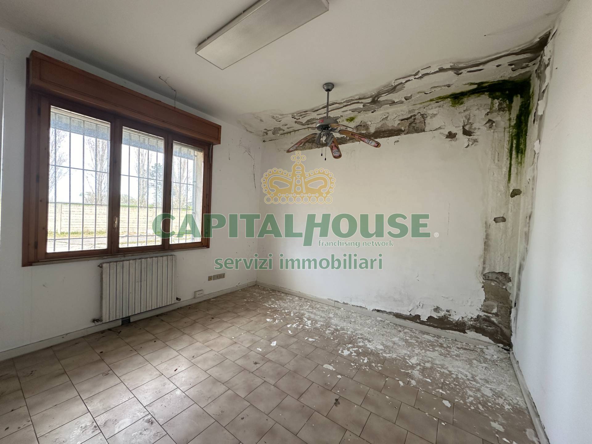 Opificio in vendita a Ferrara, Porotto-Cassana