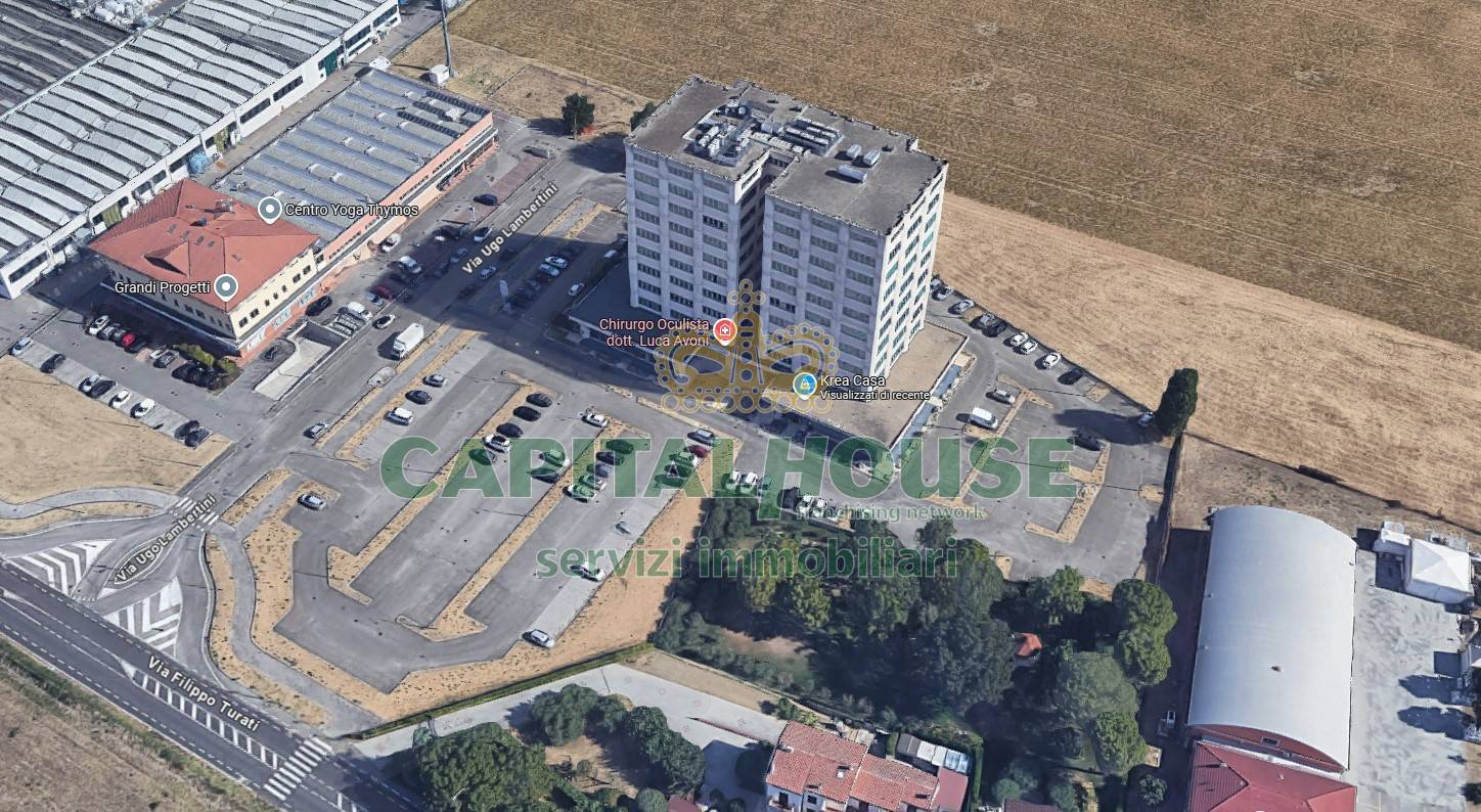 Commerciale in vendita a Imola