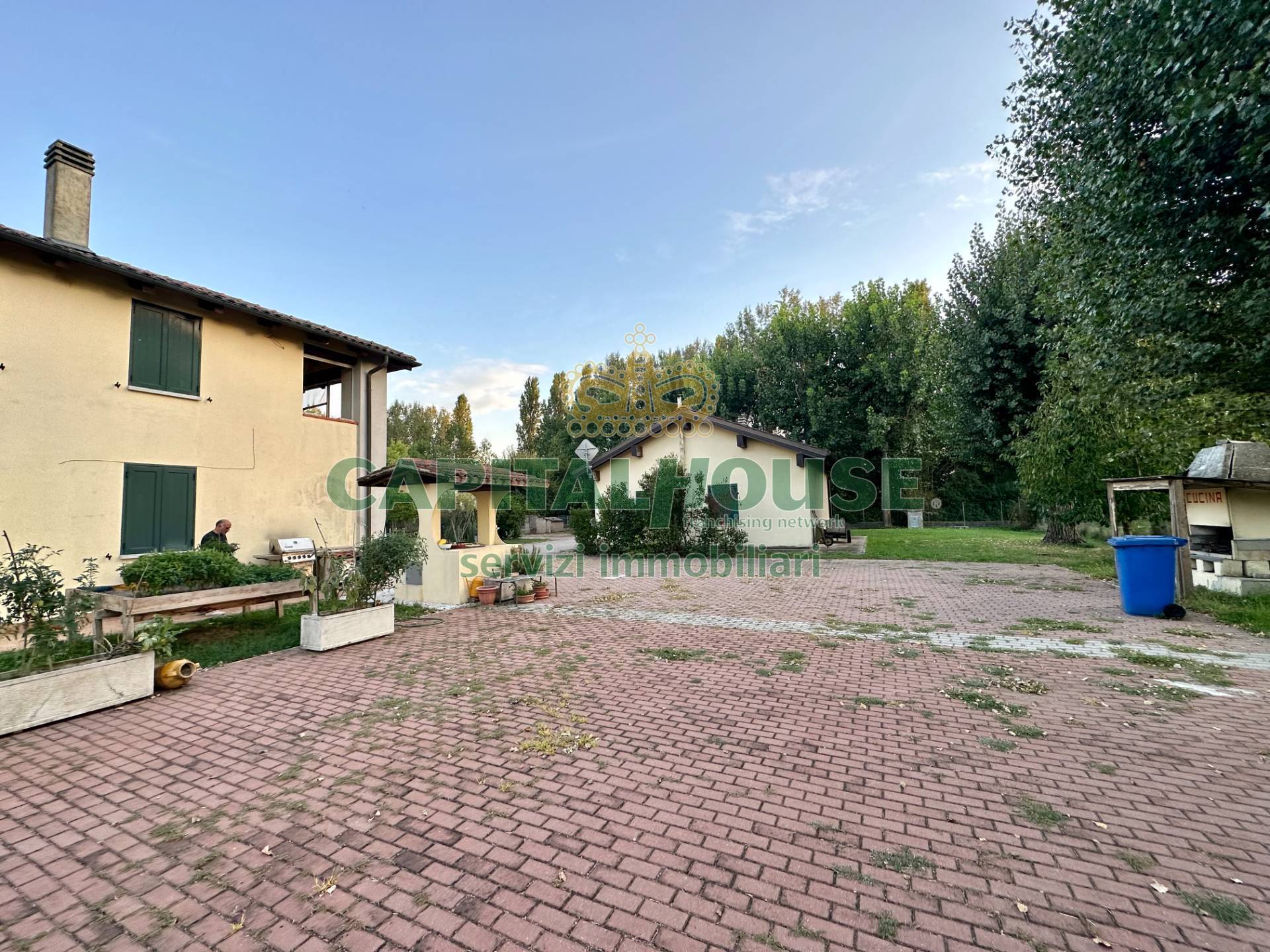 Villa in vendita a Sala Bolognese