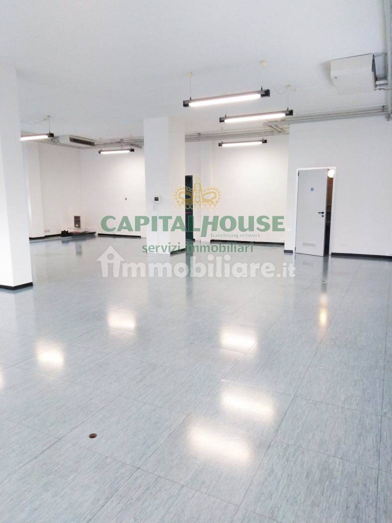 Ufficio in affitto a Bologna, Navile (Lame)