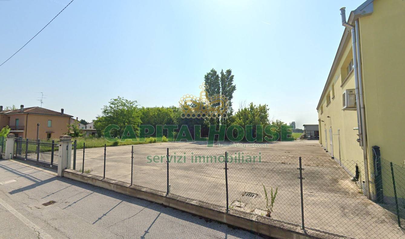 Capannone in vendita a Cento, Bevilacqua
