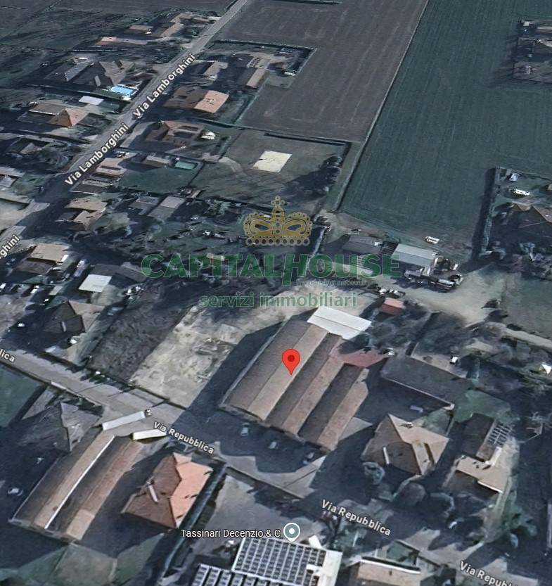 Capannone in vendita a Cento, Bevilacqua