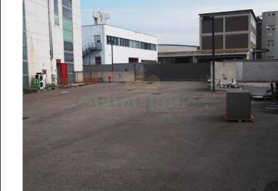 Capannone in vendita a Concorezzo