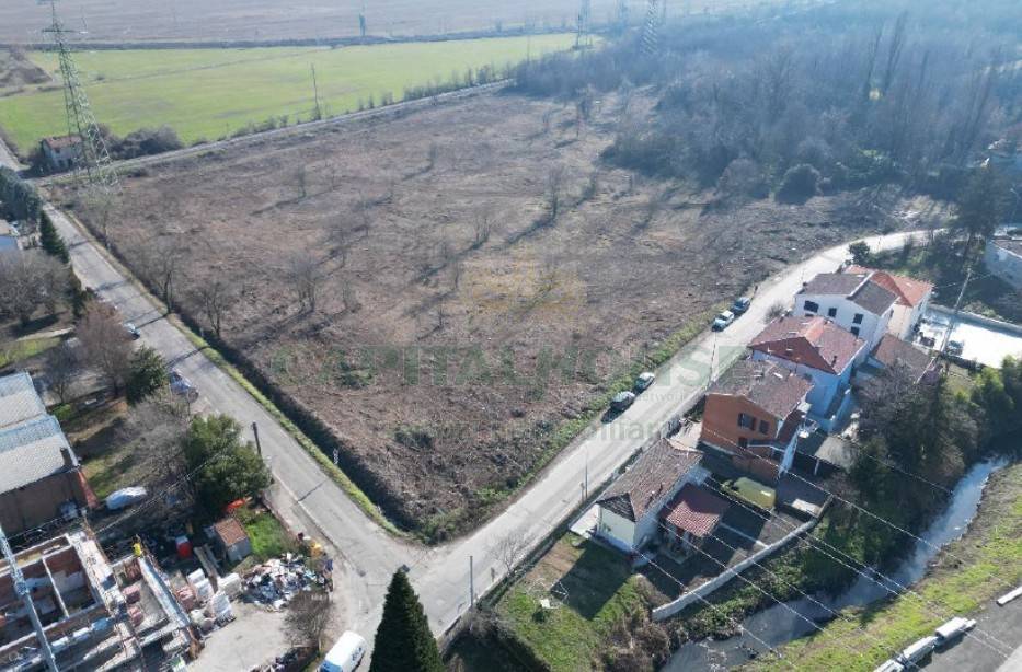 Terreno industriale in vendita a Parma