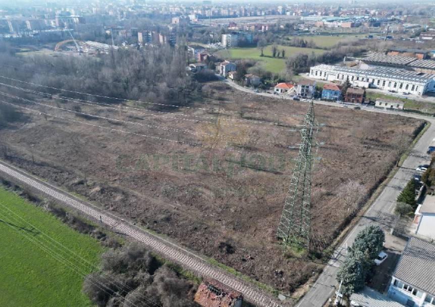 Terreno industriale in vendita a Parma
