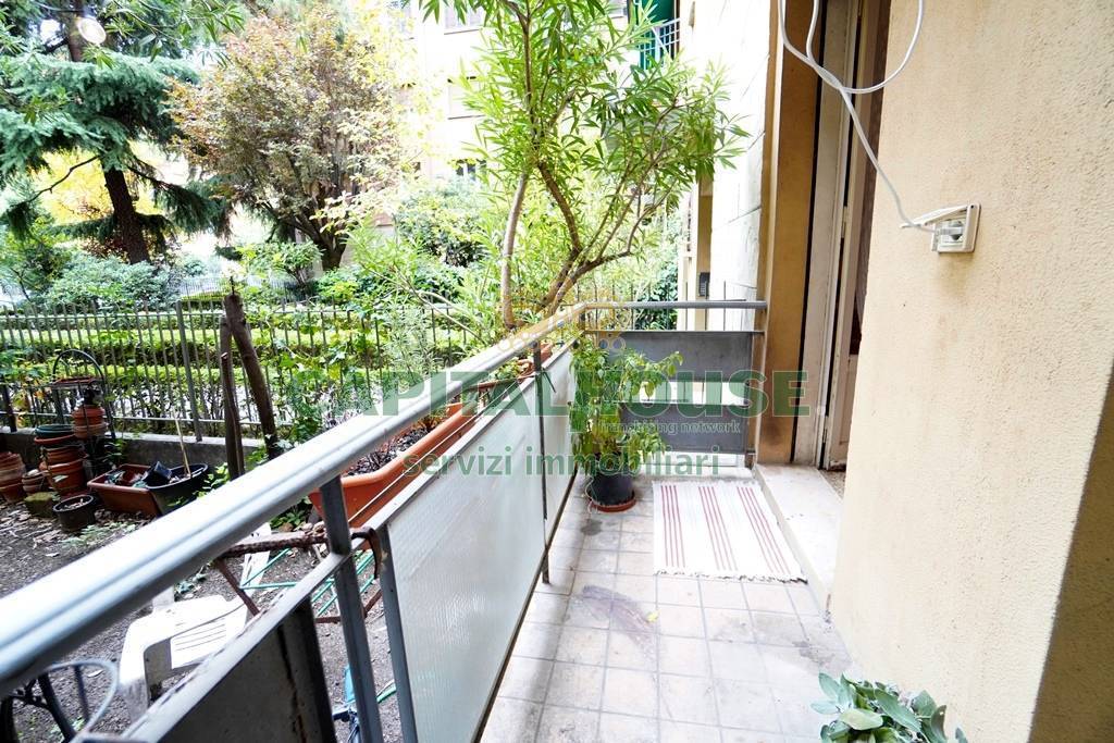 Camere (solo AFFITTO) in affitto a Bologna, Murri