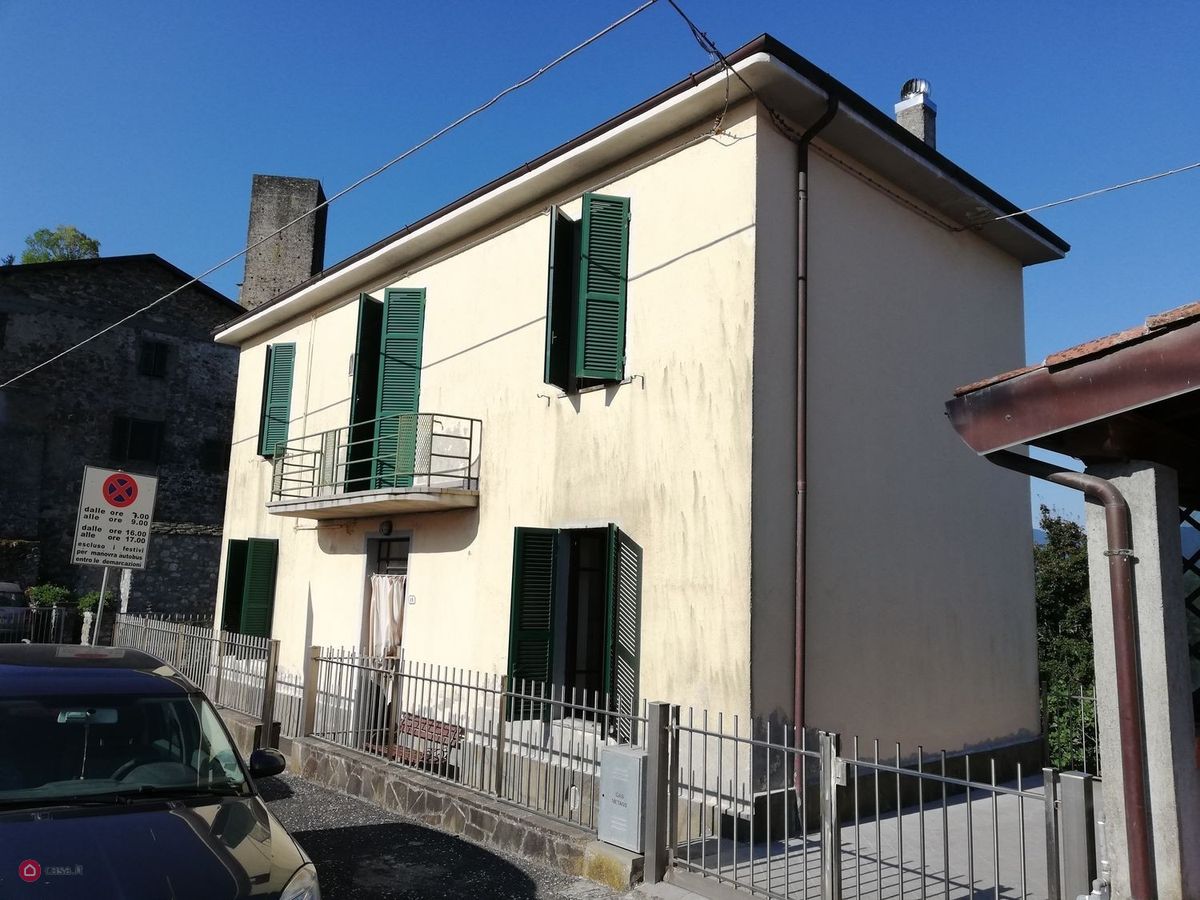 Casa indipendente in vendita a Bagnone