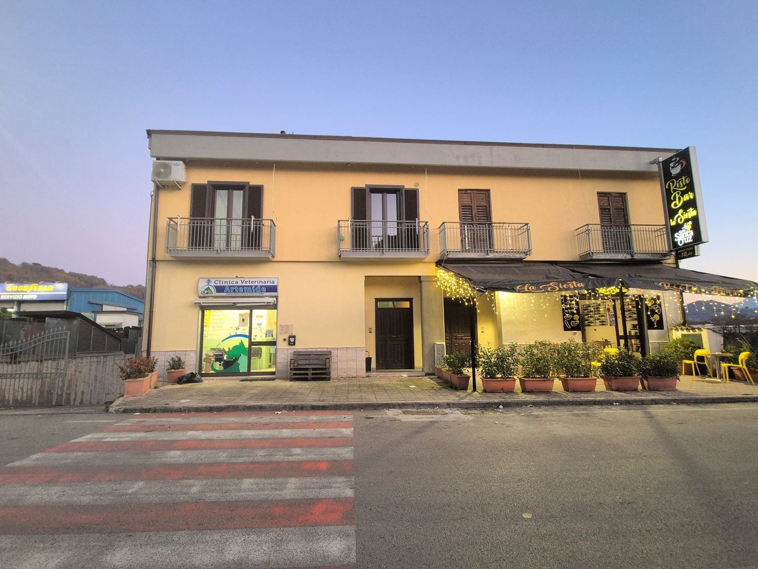 Locale commerciale in vendita in via pianodardine 0, Avellino