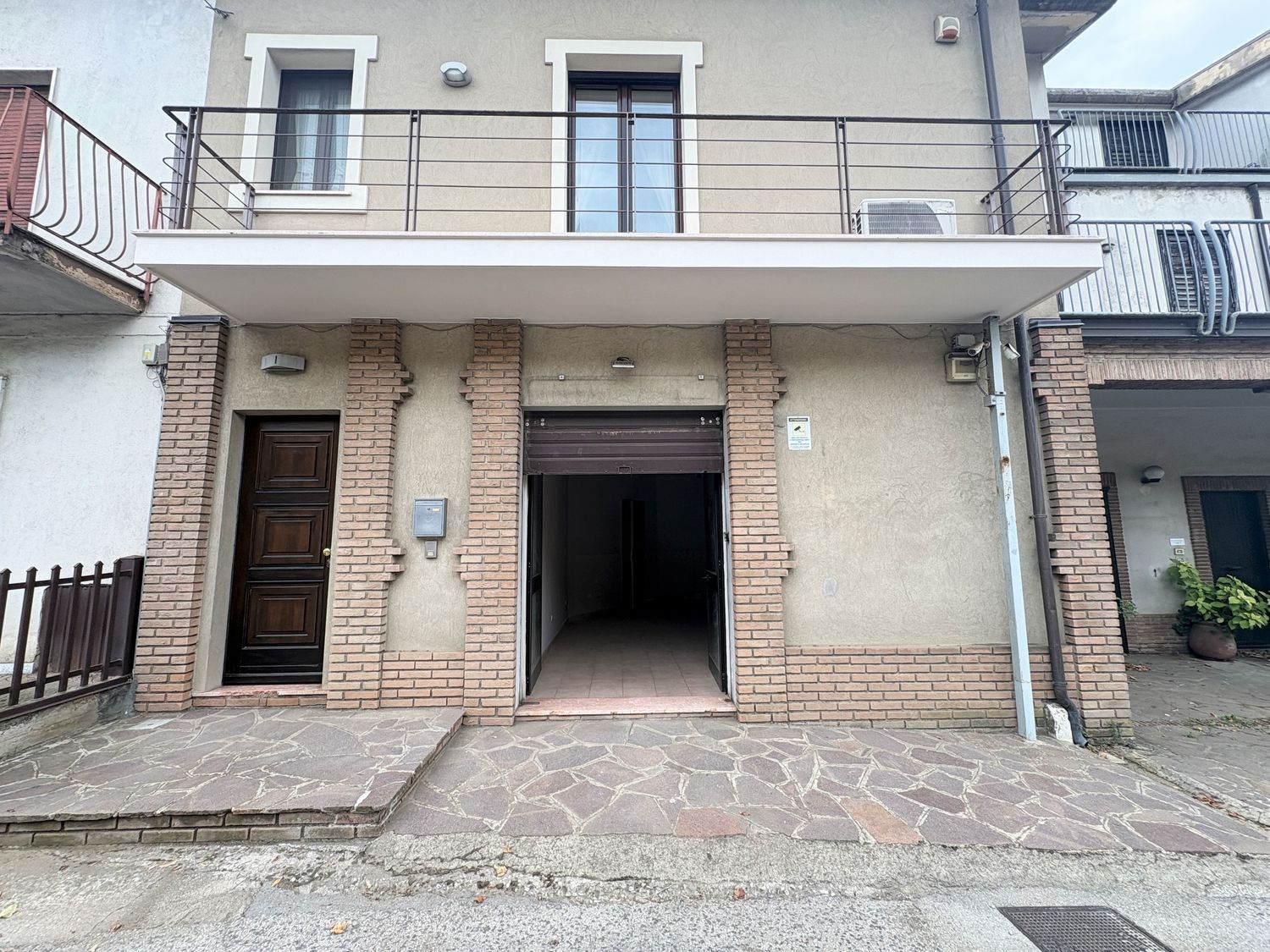 Locale commerciale in affitto in bellizzi 0, Avellino