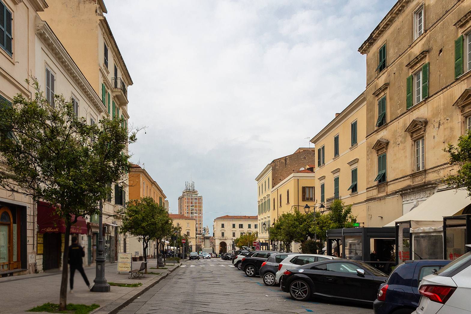 Appartamento in vendita a Sassari, Centro
