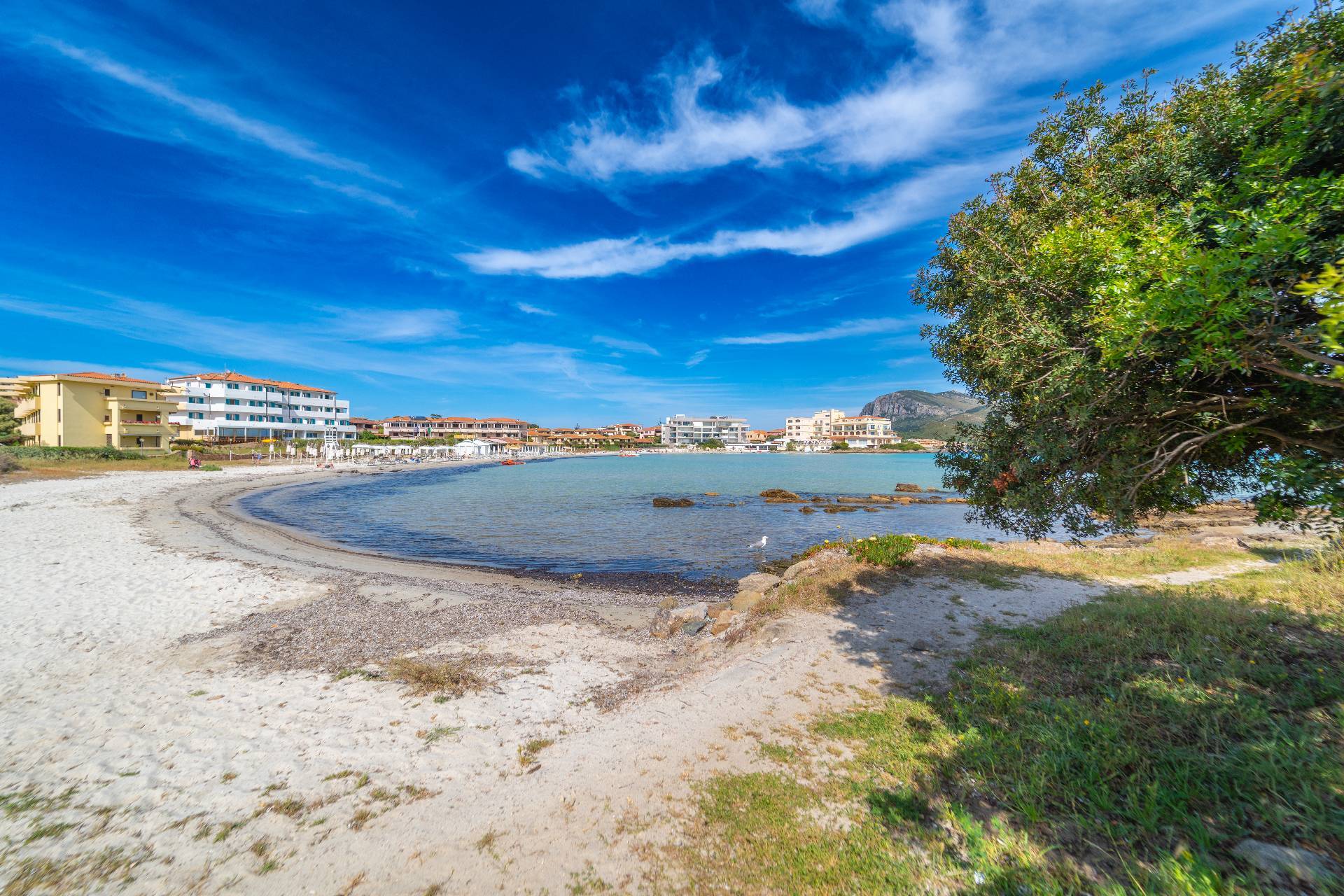 Casa Indipendente in vendita a Golfo Aranci