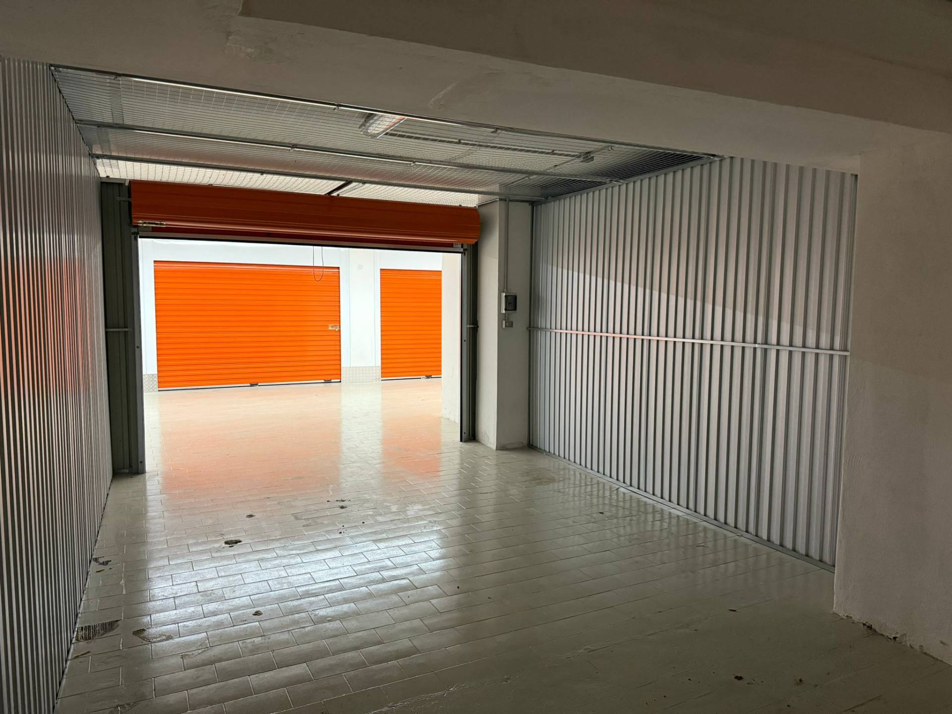 Box o garage in vendita a Olbia, Centro