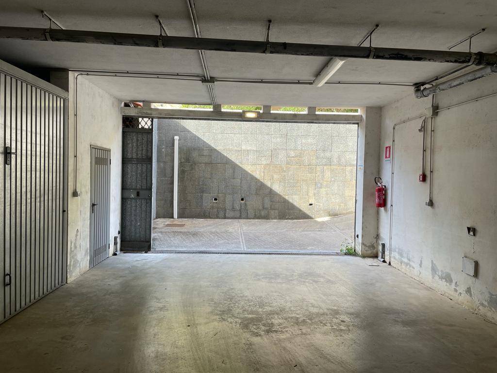 Box o garage in vendita a Olbia, Viale A. Moro ospedale vecchio