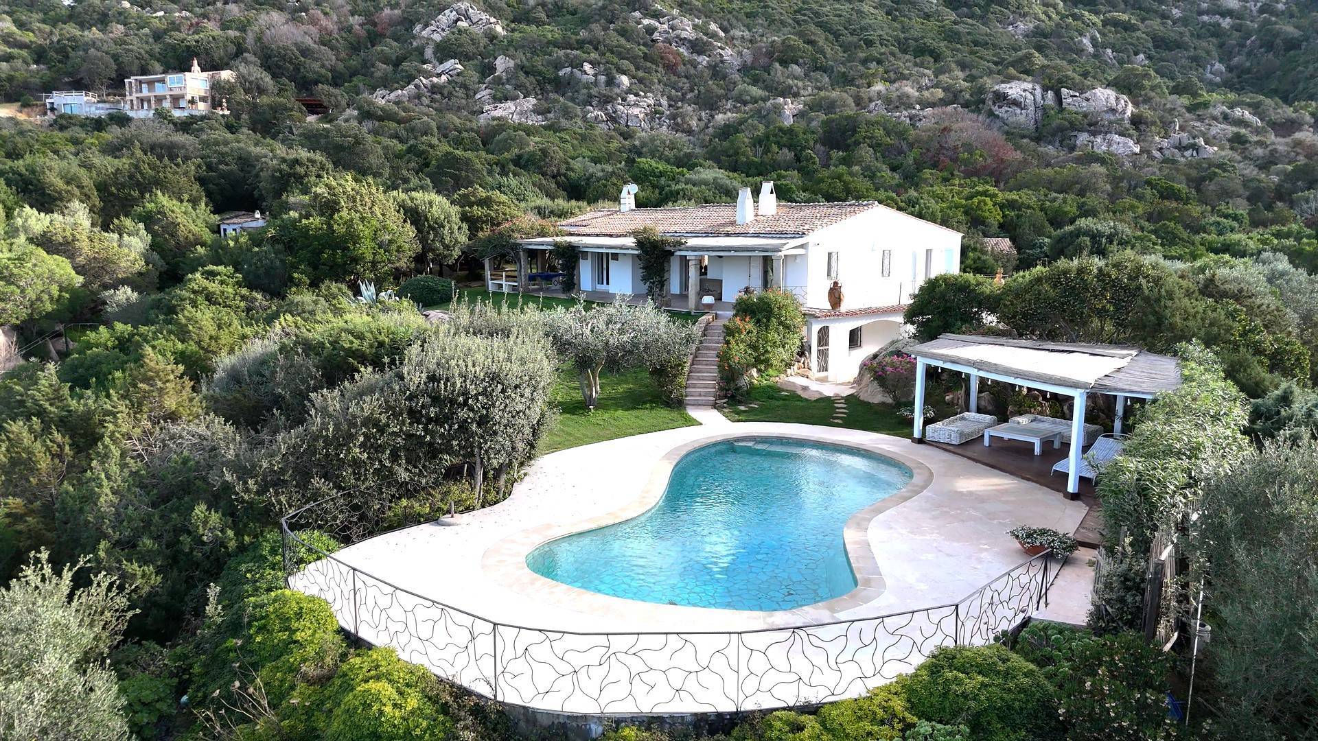 Villa in vendita a Arzachena, Liscia di Vacca
