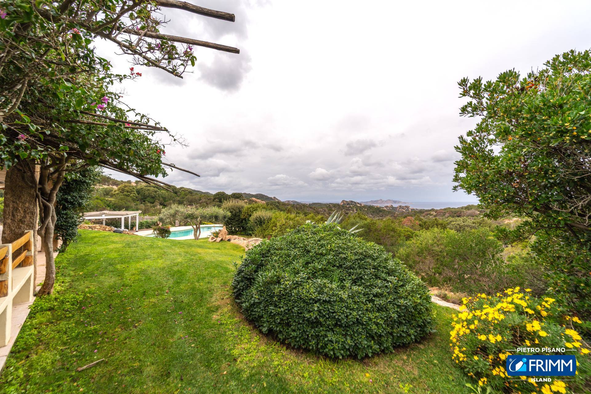 Villa in vendita a Arzachena, Liscia di Vacca