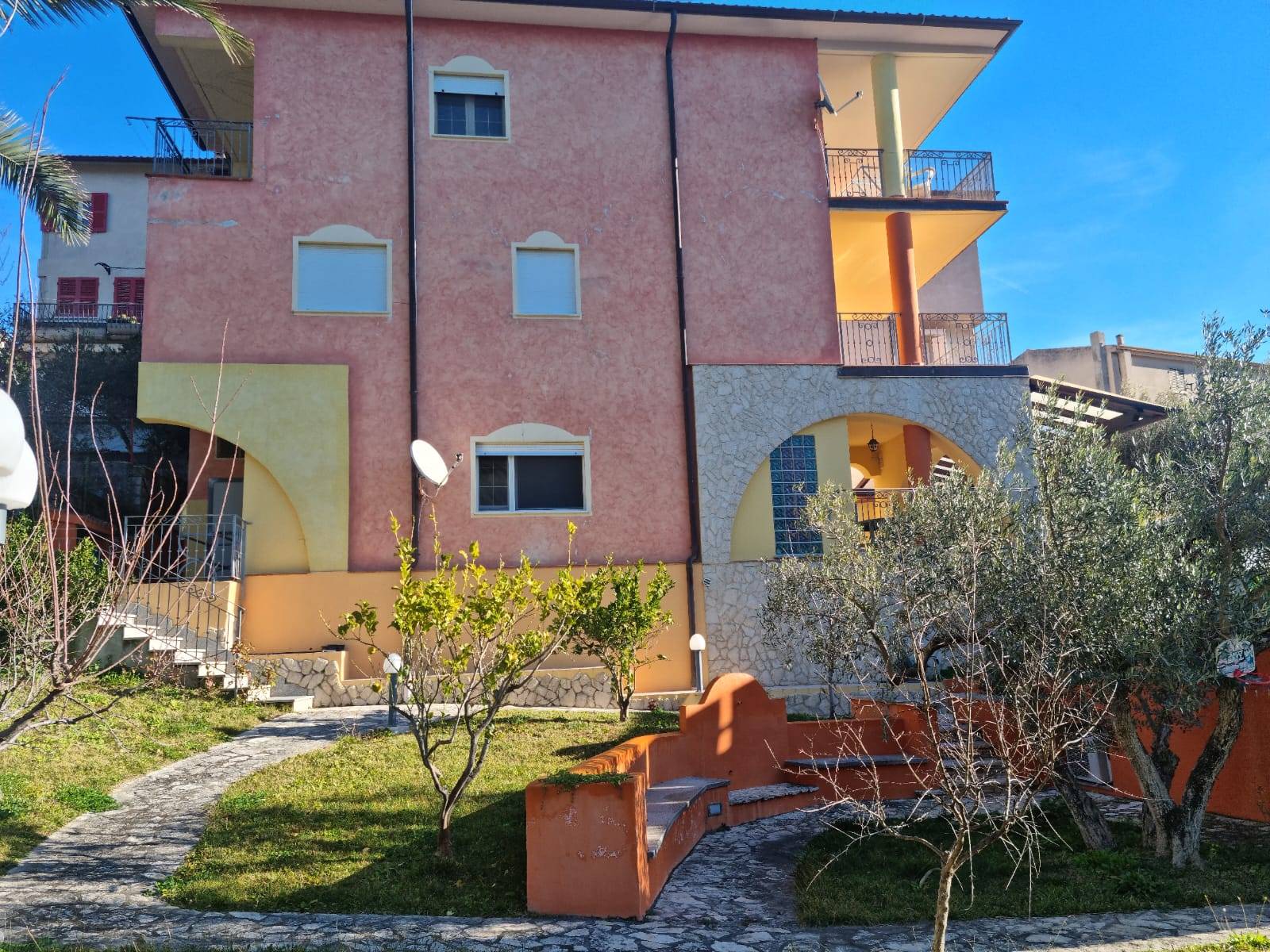 Bifamiliare in vendita a Ozieri