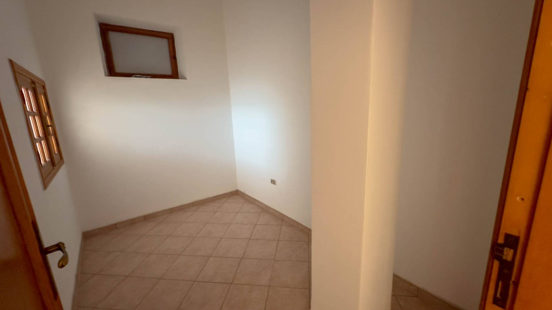 Appartamento in vendita a Oliena