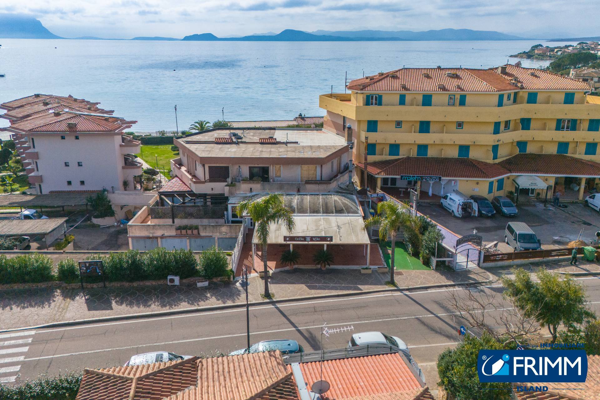 Locale commerciale in vendita a Golfo Aranci