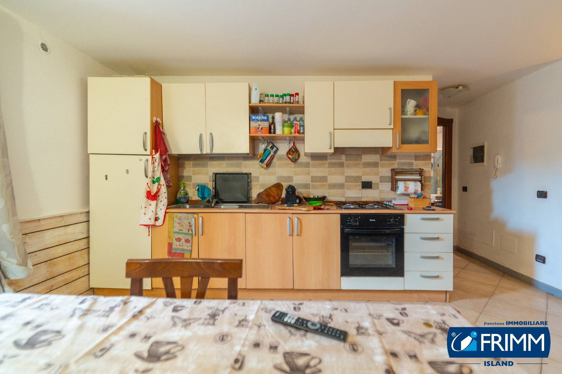 Rimessa in vendita a Olbia, Zona Bandinu